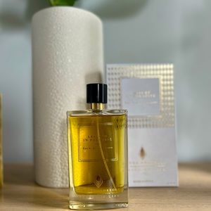 Simone Andreoli Leisure In Paradise